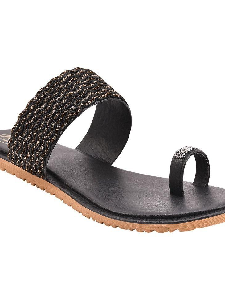 Fashionable Ethnic Flat Sandal For Women's